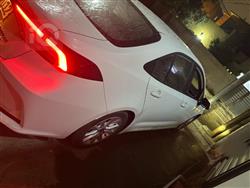 تۆیۆتا کۆرۆلا